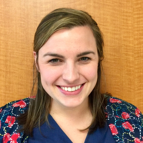 Meet your Posher, Allyson - Picture 1 of 2